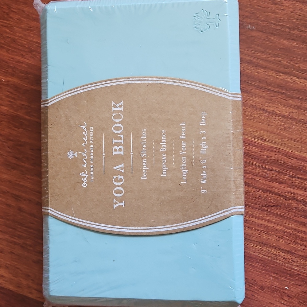 ~FREE WITH PURCHASE~ Oak And Reed Form + Function Foam Yoga Block, Sage- NWT